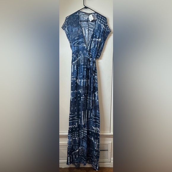 NWT Tysa Garbo Indigo Seas Blue White Patchwork Print Maxi Wrap Dress Size 2 - Picture 3 of 14